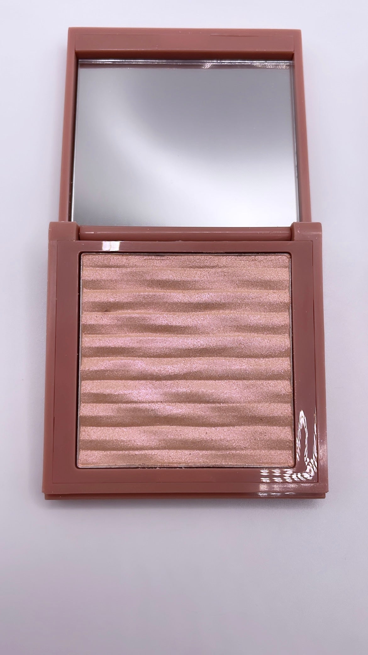 Shimmering Highlighter